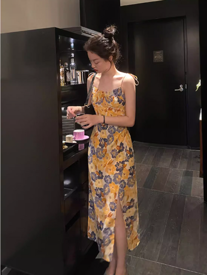 French Style Floral Print High-Slit Maxi Dress Classical Island Vacation Adjustable Spaghetti Strap Long Dress AP1473