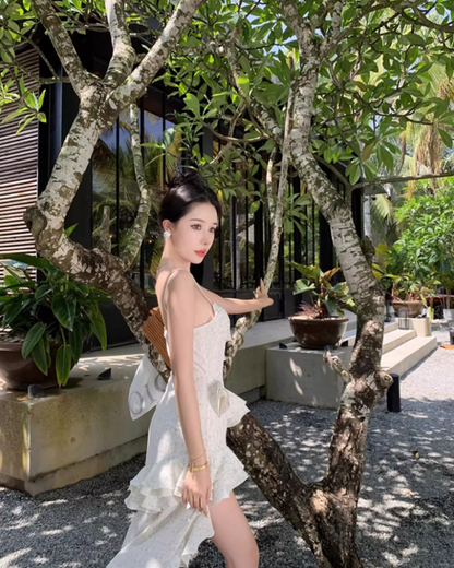 Alluring Tiered Ruffles Swing Hem Maxi Dress French Style Spaghetti Strap Hi-Lo Length Long Dress AP1477