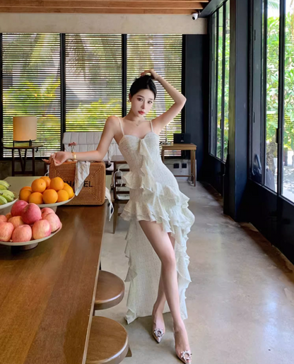 Alluring Tiered Ruffles Swing Hem Maxi Dress French Style Spaghetti Strap Hi-Lo Length Long Dress AP1477