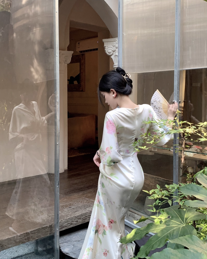 Graceful Lustrous Fabric Floral-Printed Maxi Dress Half-Sleeve Casual Garden Vacays Belted Waist Long Dress AP1489