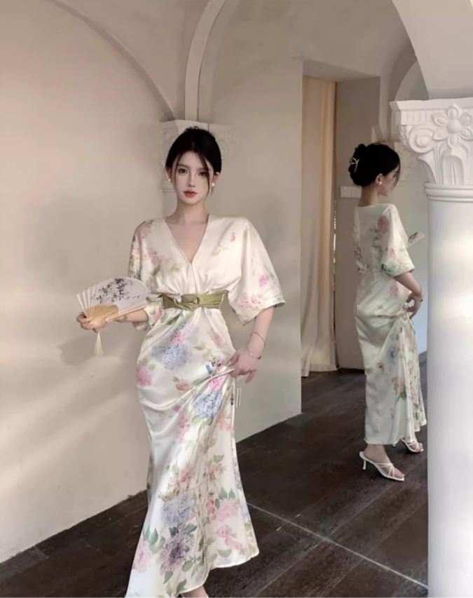 Graceful Lustrous Fabric Floral-Printed Maxi Dress Half-Sleeve Casual Garden Vacays Belted Waist Long Dress AP1489