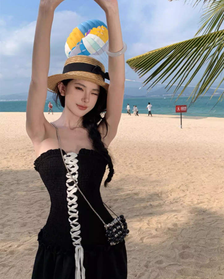 Vogue Lace-Up Corset Ruffles Trimmed Maxi Dress Elegant Stylish Shoots Strapless Long Dress AP1493