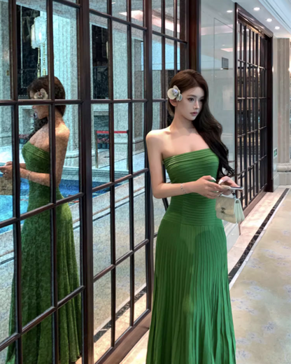 Charming Green Strapless Flowy Hem Maxi Dress Retro Stylish Shoots Pressed Pleat Long Dress AP1495