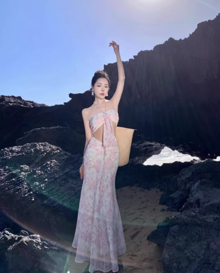 Romantic Tie-Front Cutout Two-Piece Set Maxi Dress Vogue Coastal Trips Pastel Floral Print Halter Long Dress AP1499