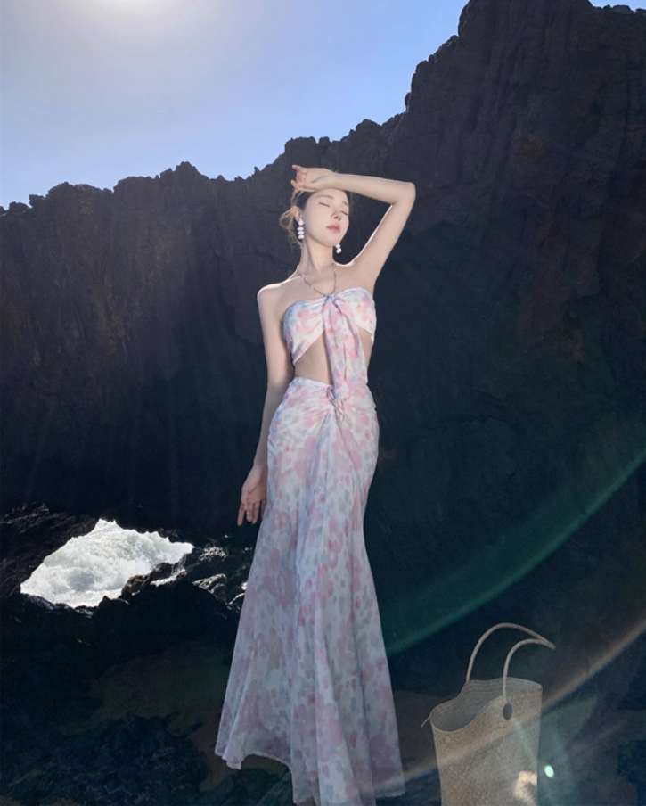 Romantic Tie-Front Cutout Two-Piece Set Maxi Dress Vogue Coastal Trips Pastel Floral Print Halter Long Dress AP1499