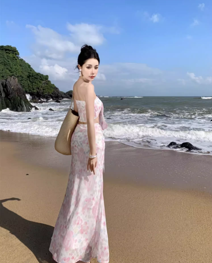 Romantic Tie-Front Cutout Two-Piece Set Maxi Dress Vogue Coastal Trips Pastel Floral Print Halter Long Dress AP1499