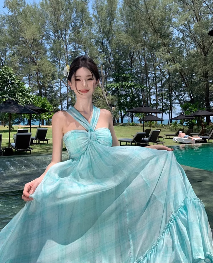 Vogue Mint Green Plaid Twist-Front Maxi Dress Charming Crisscross Flowy Ruffle Hem Halter Long Dress AP1517