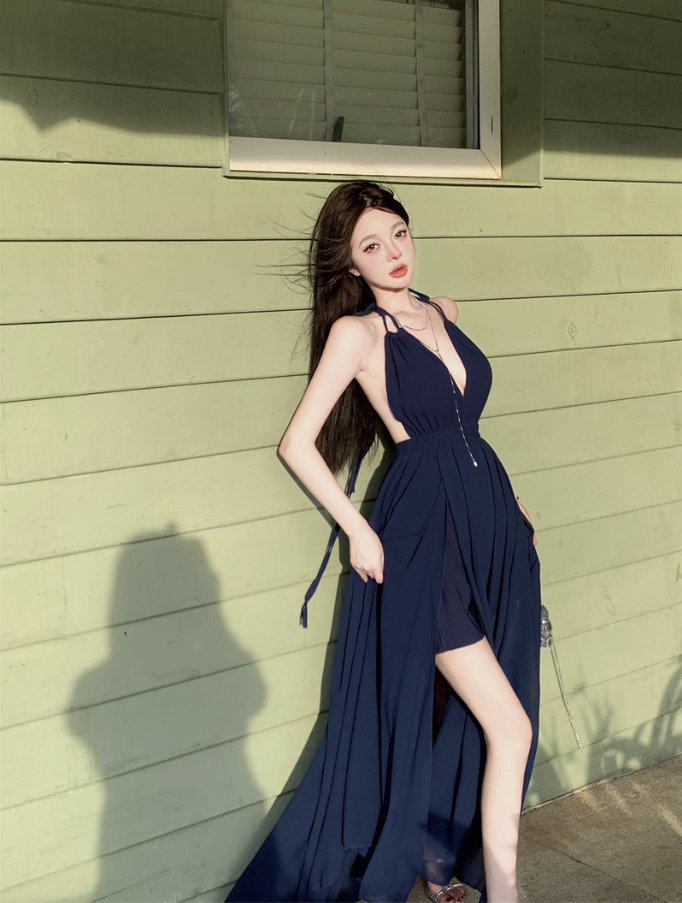 Versatile Navy Blue V-Neck Maxi Dress Fashionable Cutout Slit Beachside Events Halter Long Dress AP1518