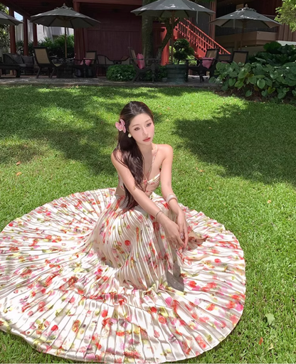 Romantic Spaghetti Strap Open-Back Maxi Dress Chic Summer Getaways Floral Print Pressed Pleat Long Dress AP1529