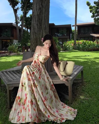 Romantic Spaghetti Strap Open-Back Maxi Dress Chic Summer Getaways Floral Print Pressed Pleat Long Dress AP1529