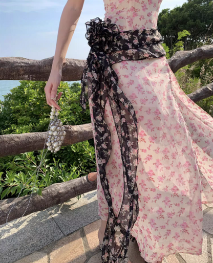French-Inspired Pink Floral Print Spaghetti Strap Maxi Dress Chic High-Slit Flower Design Long Dress AP1539