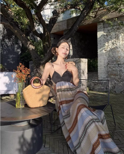 Boho-Inspired Spaghetti Strap Striped Maxi Dress Retro Flowy Plunge V-Neck Open-Back Long Dress AP1542