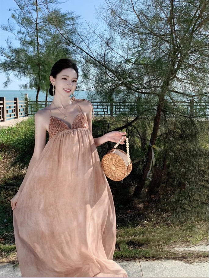 Elegant Glittering Sequins Design Maxi Dress Niche Open-Back Tie-Back Flowy Halter Long Dress AP1547