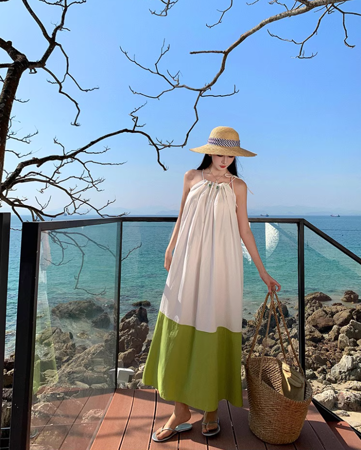 Fashionable White & Green Splicing Maxi Dress Vibrant Flowy Spaghetti Strap Loose Fitting Long Dress AP1555