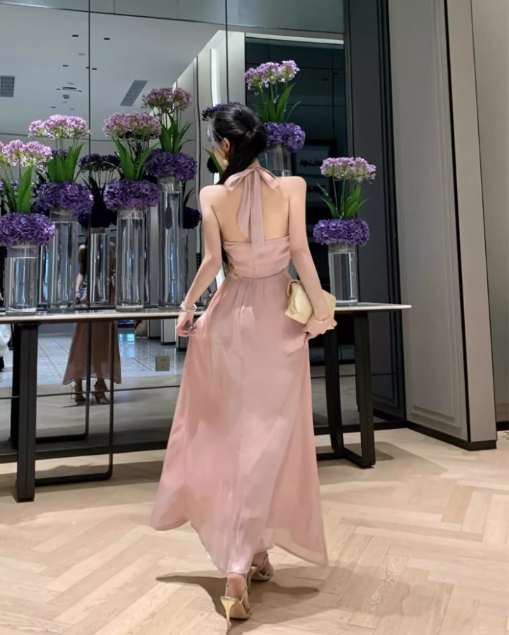 Charming Gold Embroidered Keyhole Front Pink Maxi Dress Vogue Cinched-Waist Flowy Feast Party Halter Long Dress AP1569