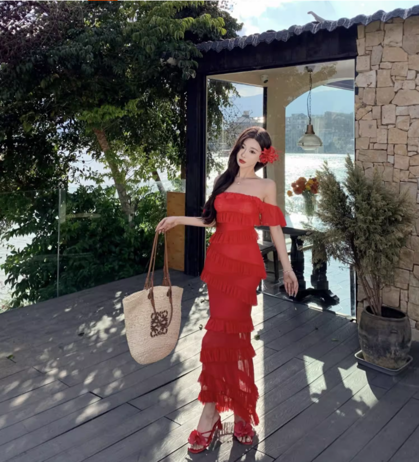 Sexy Off-Shoulder Red Ruffles Trimmed Maxi Dress Vogue Bodycon Fit Scenic Gatherings Tiered Hem Backless Long Dress AP1581