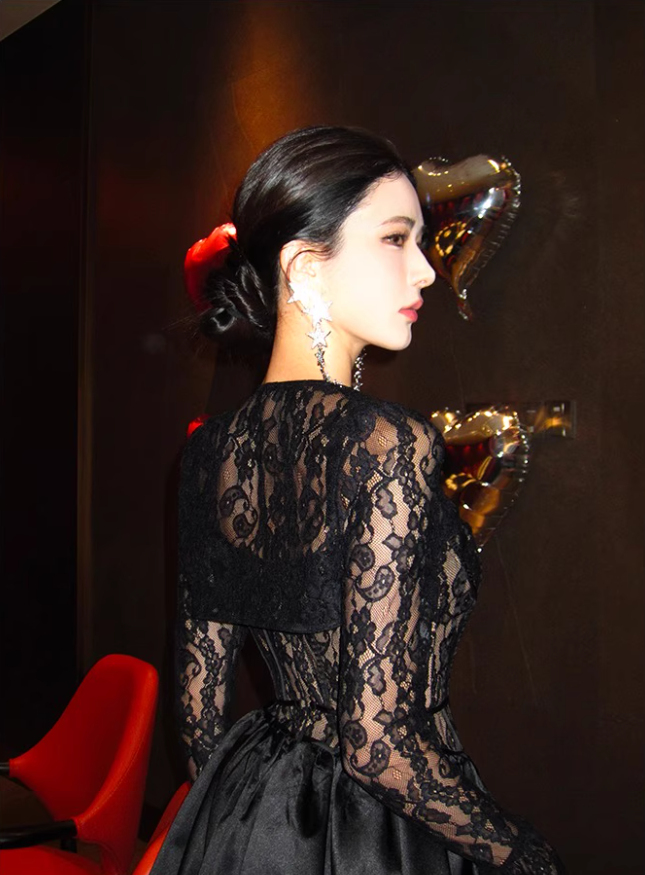 Gothic-Inspired Summer Black Lace Corset Mini Skirt Chic Party Outfit Detachable Lace Long Sheer Sleeves Short Dress AP1584