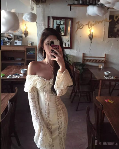 Elegant Beige Off-Shoulder Lace Splicing Maxi Skirt Chic Long Bell Sleeves Cutout Mermaid Evening Galas Long Dress AP1592