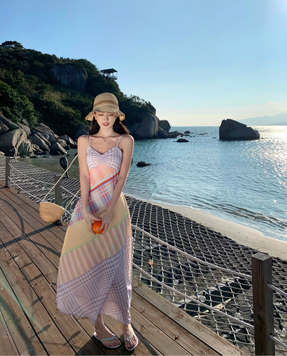 Dopamine Style Patchwork Plaid Print Spaghetti Strap Maxi Dress Vintage Casual Trips Cinched-Waist Flowy Hem Long Dress AP1604