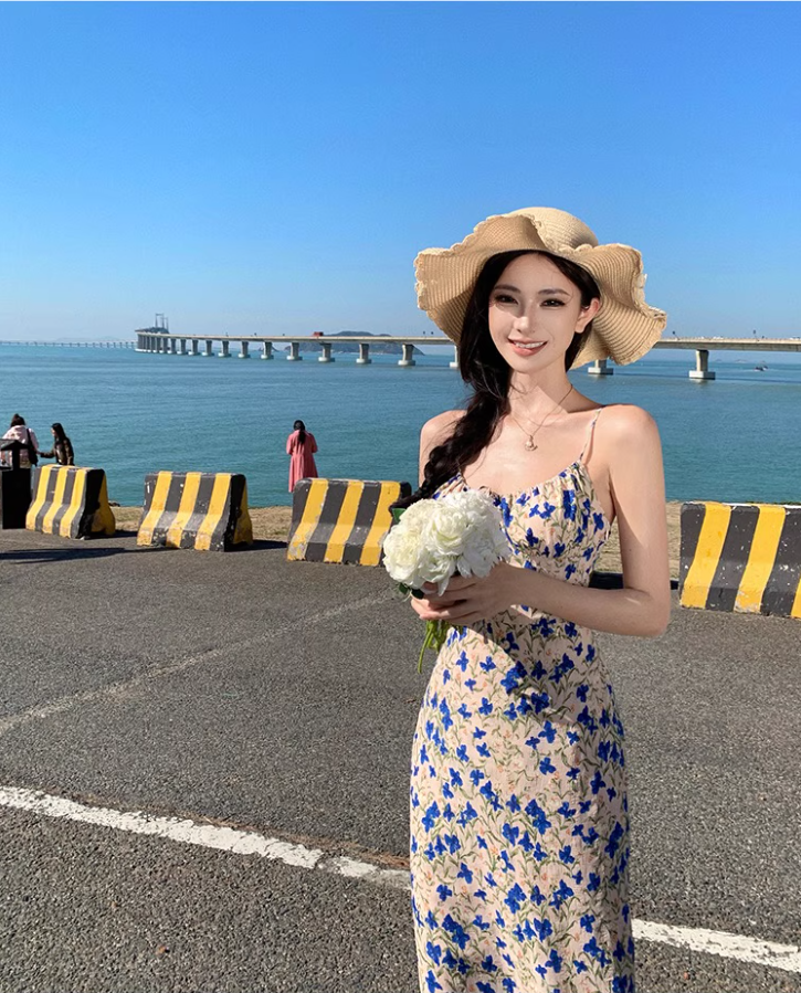 French Style Blue Butterflies Floral Print Maxi Dress Casual Cinched-Waist Mermaid Hem Spaghetti Strap Long Dress AP1605