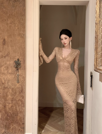 Elegant Lace Mermaid Plunging V-Neck Maxi Dress Chic Bodycon Cocktail Parties Flared Sleeves Long Dress AP1618