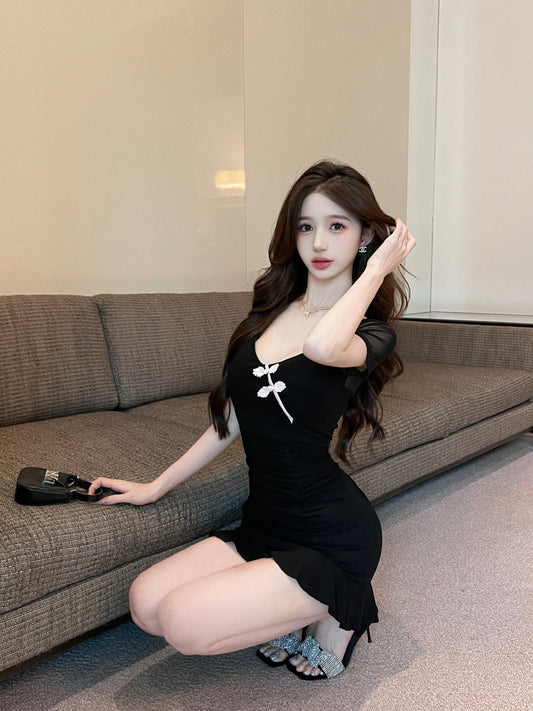 Classical Sheath Ruffles Trimmed Leaf Design Mini Skirt Y2K Party Outfit Black Lace Short Sleeve Short Dress AP1625