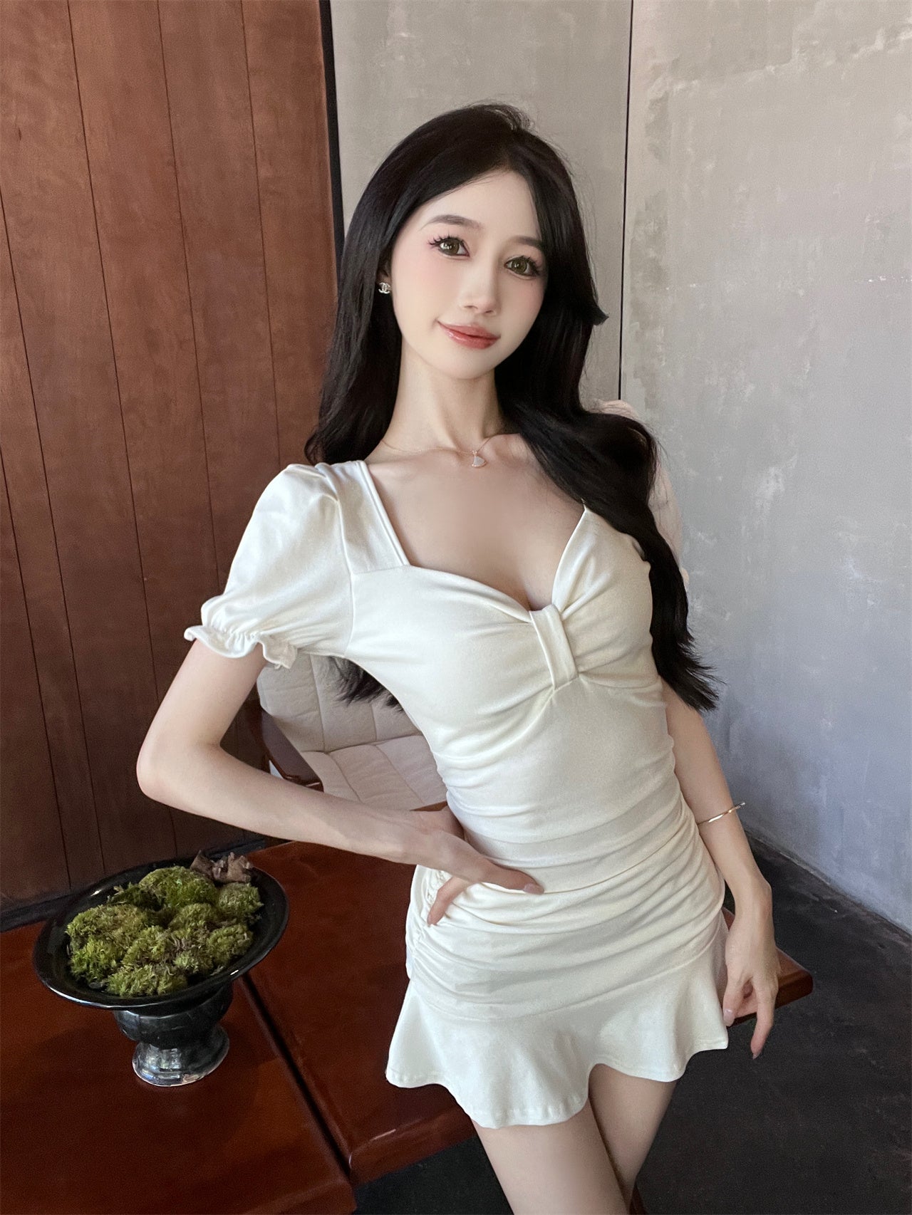 Vintage White Puff Short Sleeve Mini Skirt Hot Girls Party Outfit Ruffles Hem Sheath Short Dress AP1627