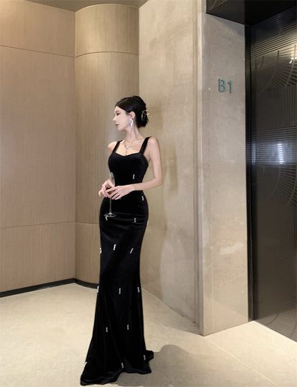 Alluring Sheath Velvet Spaghetti Strap Maxi Dress Elegant Parties Outfit Cinched-Waist Black Long Dress AP1641
