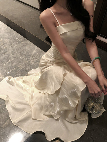 New Fashion Satin Ivory Spaghetti Strap Evening Maxi Dress Elegant Ruched Bodice with Layered Ruffle Long Dress AP1643