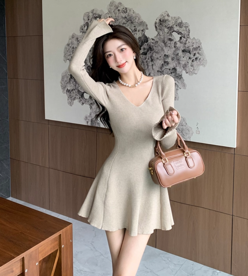 New Tendency Beige Knit V-Neck Mini Skirt Everyday Wear A-Line Flared Sleeve Bodycon Short Dress AP1658