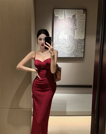 Sexy Burgundy Gold Backless Mermaid Maxi Dress New Fashion Spaghetti Strap Evening Party Long Dress AP1666
