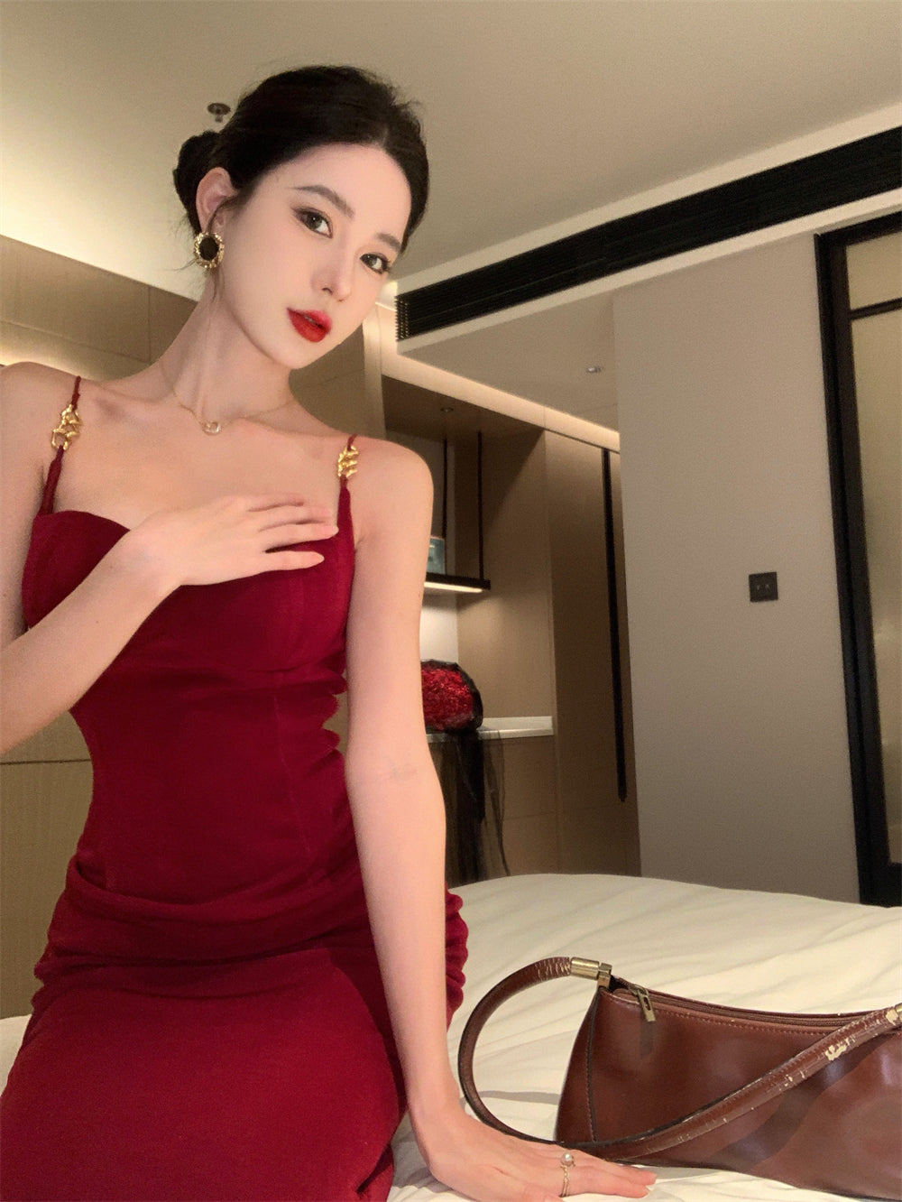 Sexy Burgundy Gold Backless Mermaid Maxi Dress New Fashion Spaghetti Strap Evening Party Long Dress AP1666