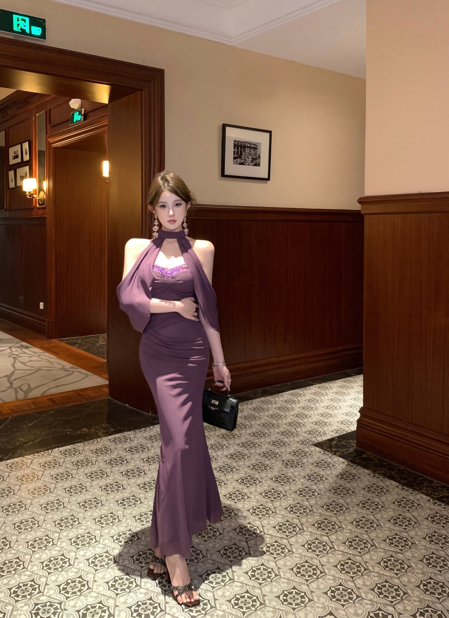 Elegant Cape-Style Sparkling Sequin Trimmed Maxi Dress Hot Girls Evening Purple Mermaid  Halter Long Dress AP1675