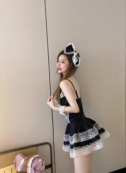 Alluring Black Lolita Style Lace Trimmed Bow Design Mini Skirt Hot Girls A-Line Tiered  Ruffles Hem Spaghetti Strap Short Dress AP1678