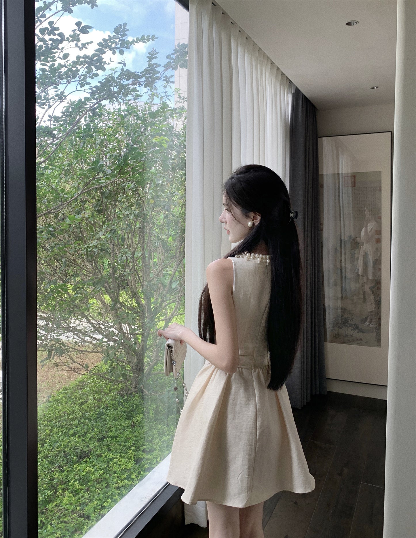 Lustrous Ivory A-Line Fitting Mini Skirt Charming Beading Neckline Ruffles Hem Halter Short Dress AP1687