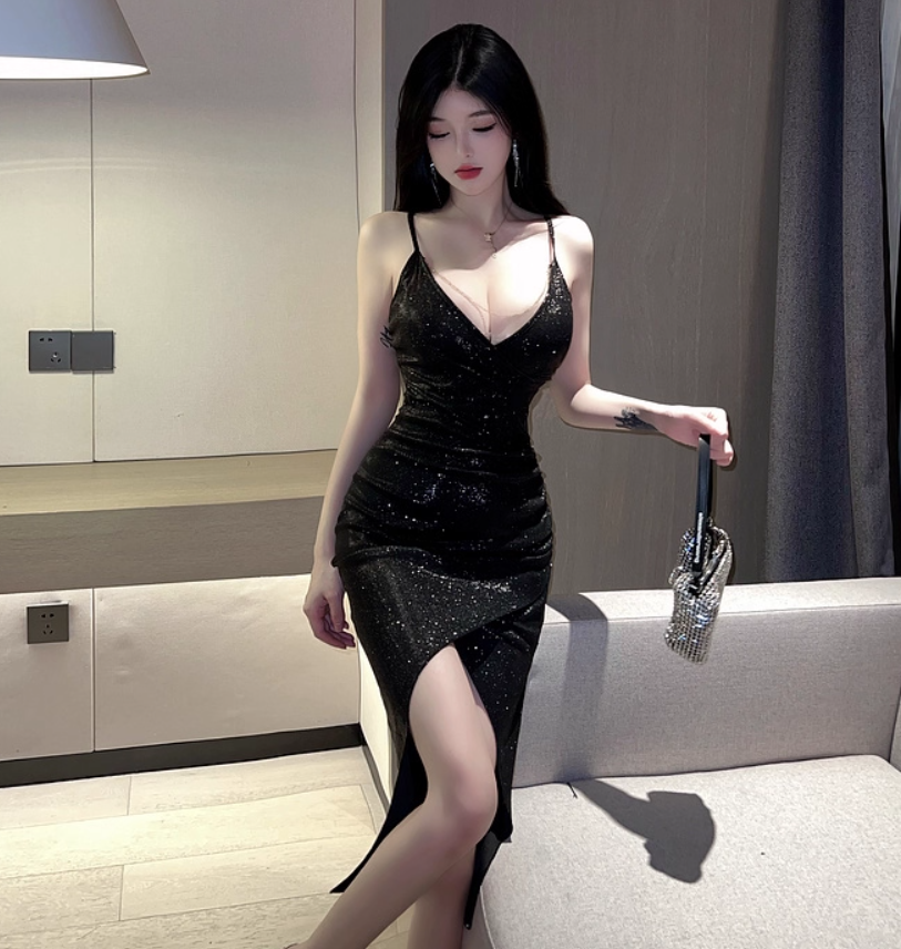 Charming Glittering Sequins Spaghetti Strap Midi Dress Vogue Evening Outfit High-Slit Black Mesh Splicing Long Dress AP1698