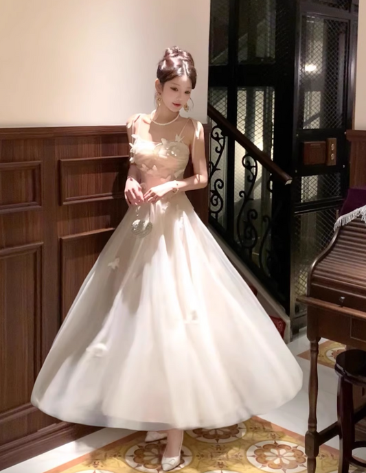 Exquisite Butterflies Design Applique Maxi Dress Elegant Adjustable Spaghetti Strap Cascade Mesh Splicing Long Dress AP1699