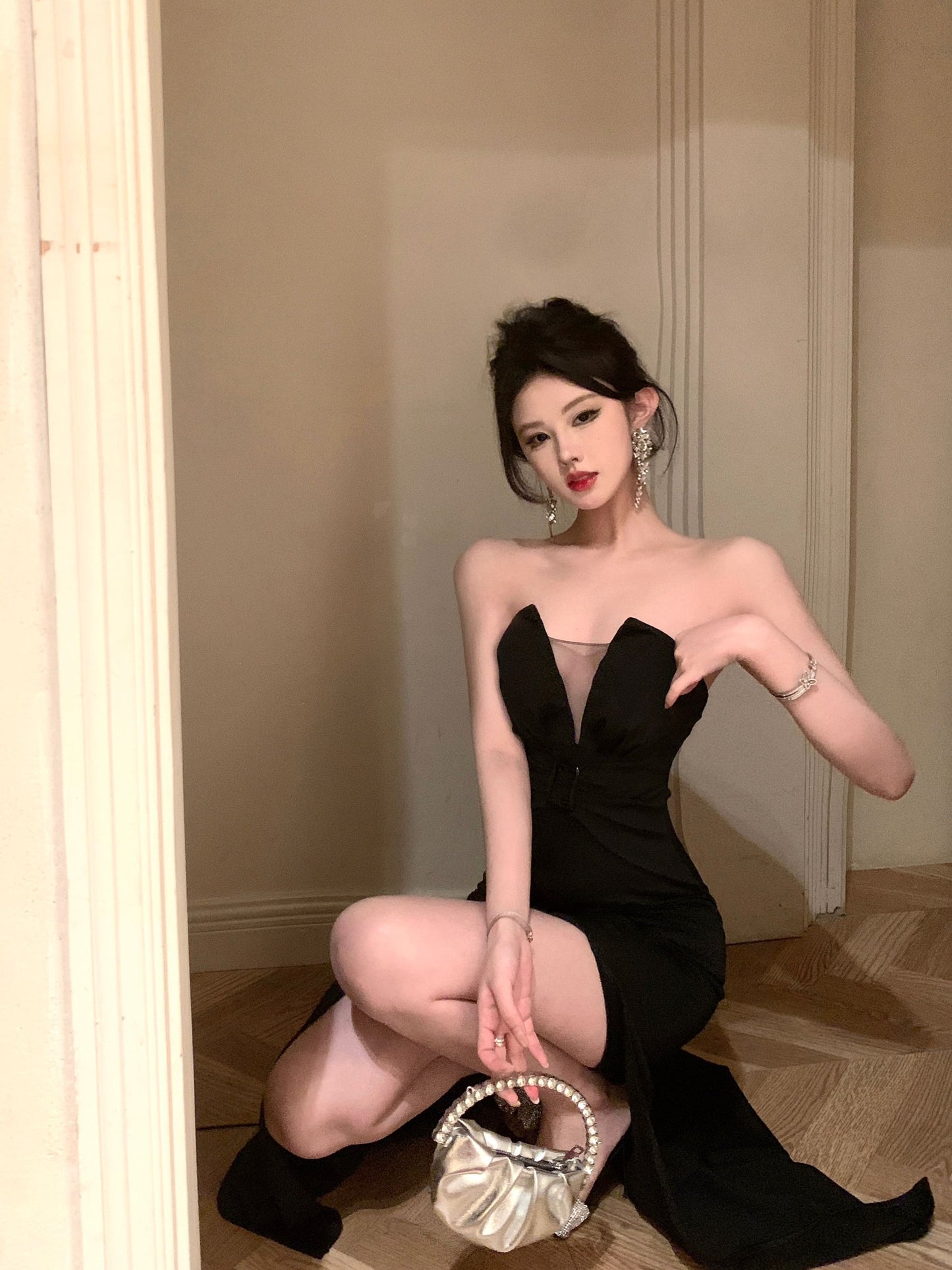 Charming Strapless High-Slit Cinched-Waist Maxi Skirt Sexy Vacation Outfit Sheath Backless Black Mesh Splicing Long Dress AP1700