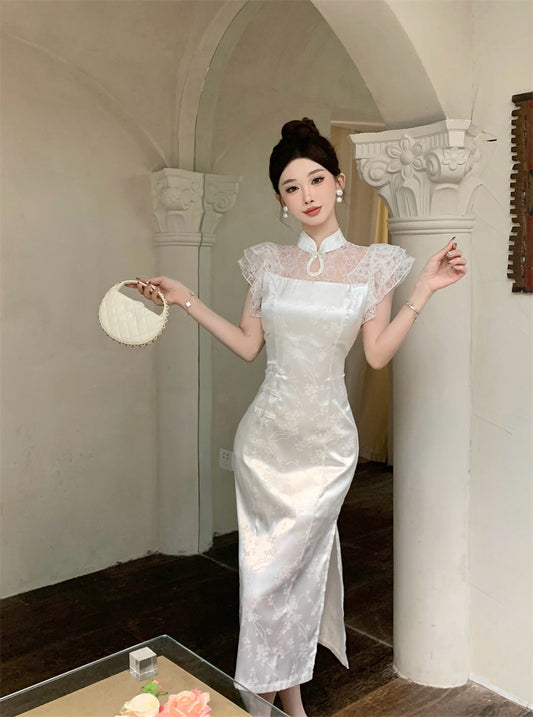 Charming High-Slit White Cheongsam Jacquard Stand Collar Midi Dress Dreamy Lace Splicing Short Flutter Sleeves Halter Long Dress AP1723