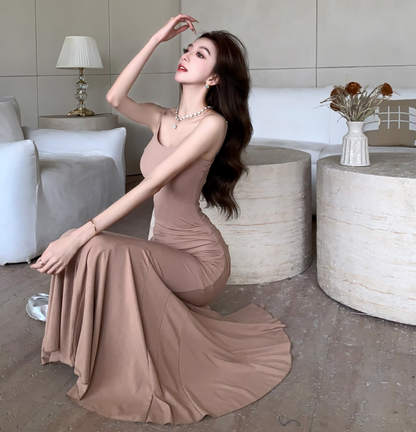 Graceful Ruffled Hem Spaghetti Strap Sheath Evening Maxi Dress Minimalist Mermaid Soft Fabric Long Dress AP1730