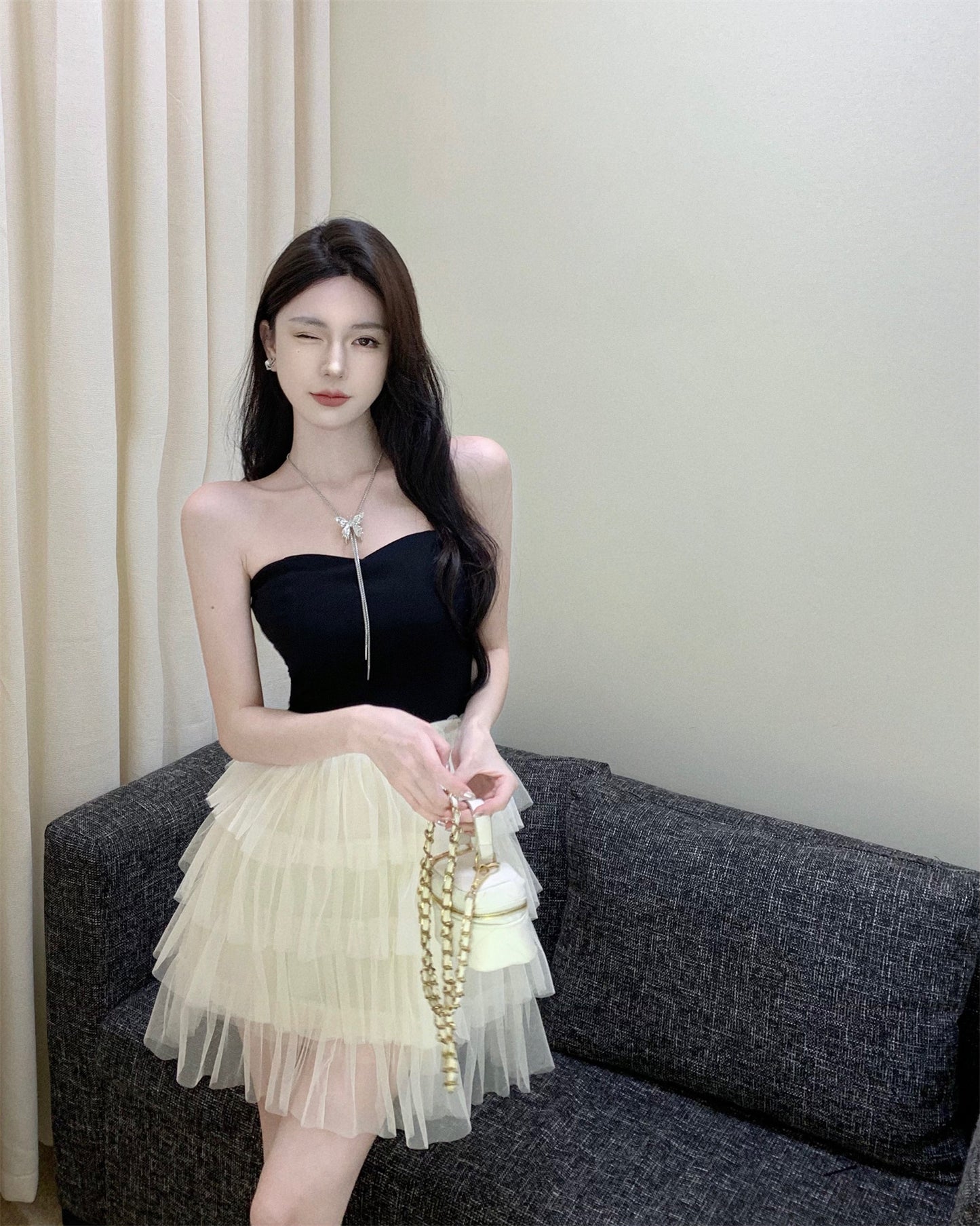 Cute Girls Strapless Black & White Splicing Mini Dress Glamorous Cascade Tiered Tulle Hem Short Dress AP1734