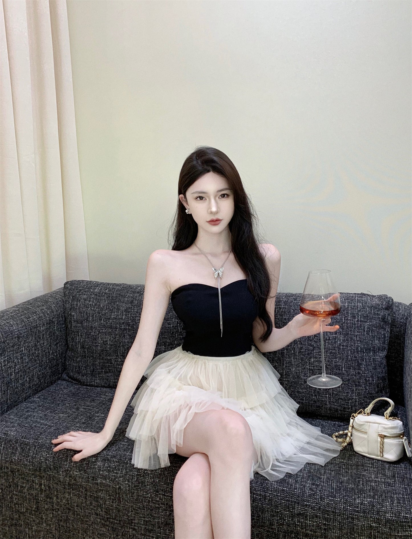 Cute Girls Strapless Black & White Splicing Mini Dress Glamorous Cascade Tiered Tulle Hem Short Dress AP1734