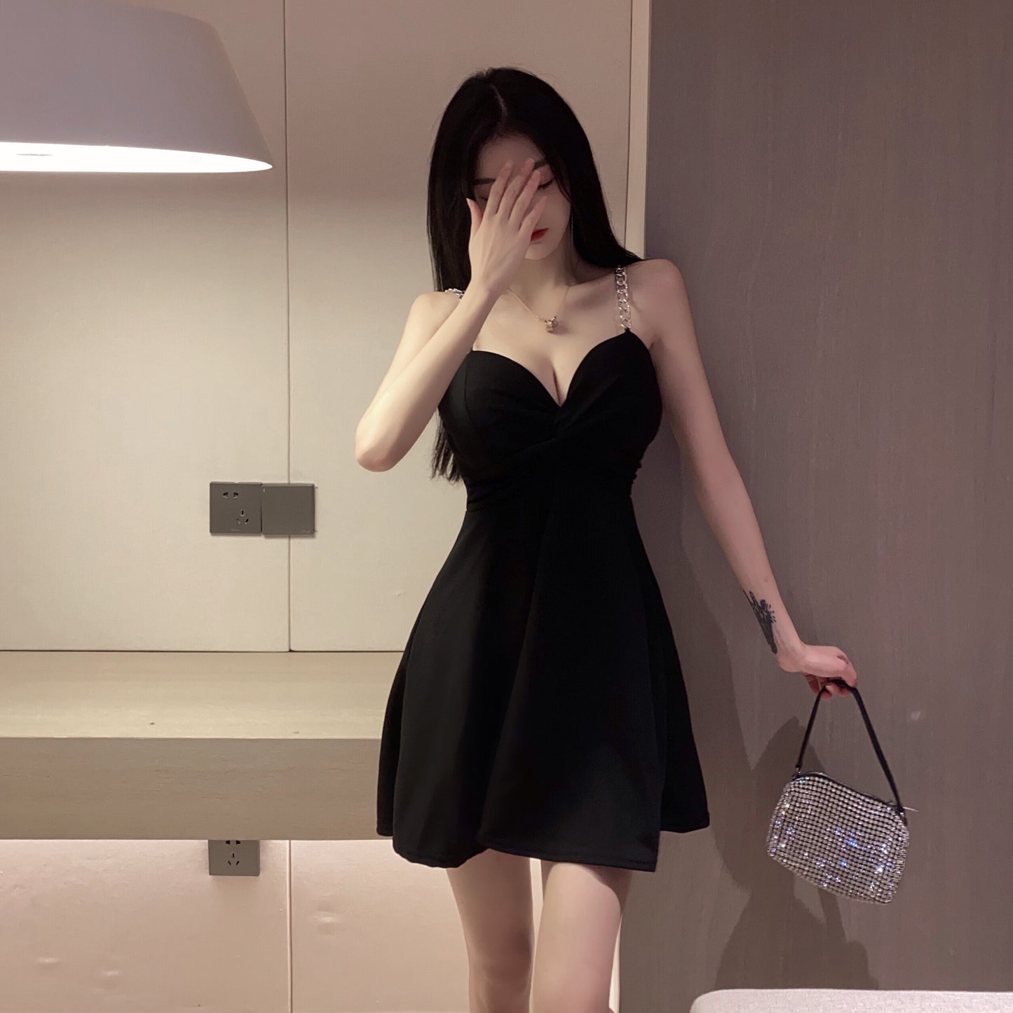 Sexy A-Line Black Mini Dress Casual Chain Strap Loose Style Short Dress AP1741