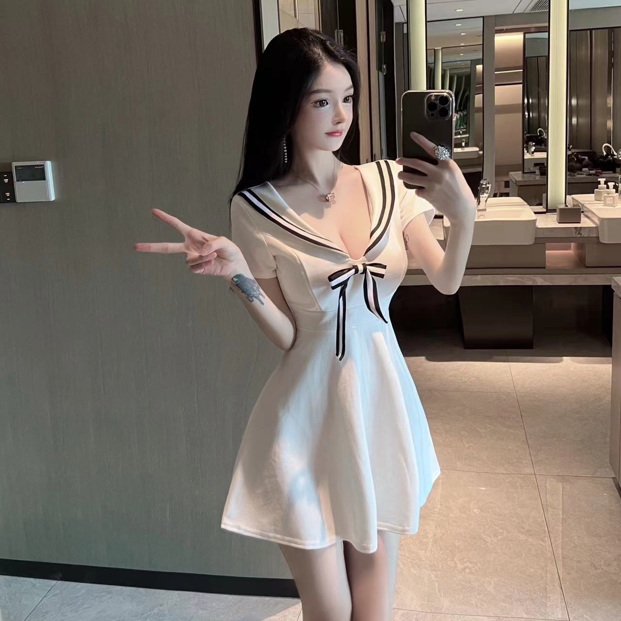 Elegant White Sailor Collar Bodycon Black Stripe Trim Mini Skirt Gorgeous Evening Parties A-Line Short Sleeve Short Dress AP1755