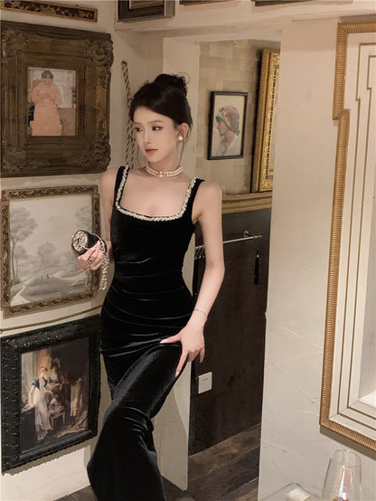 Graceful Shining Black Rhinestone Trimmed Maxi Dress Chic Bodycon Evening Outfit High-Slit Velvet Long Dress AP1774