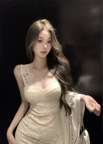 Glamorous White Lace Trimmed Strap Party Nights Mini Skirt Dreamy Sheath Sweetheart Neckline Short Dress AP1775