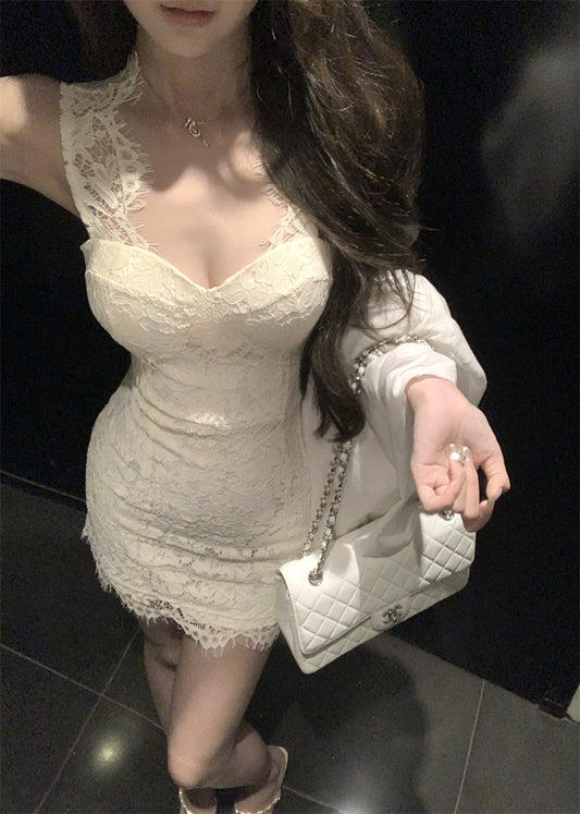 Glamorous White Lace Trimmed Strap Party Nights Mini Skirt Dreamy Sheath Sweetheart Neckline Short Dress AP1775