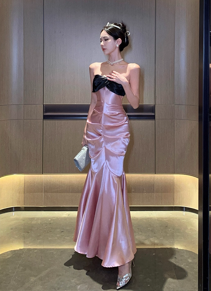Graceful Twist-Front Black Velvet Pink Satin Mermaid Maxi Dress Hot Girls Strapless Ruched for Luxury Evening Galas Long Dress AP1805