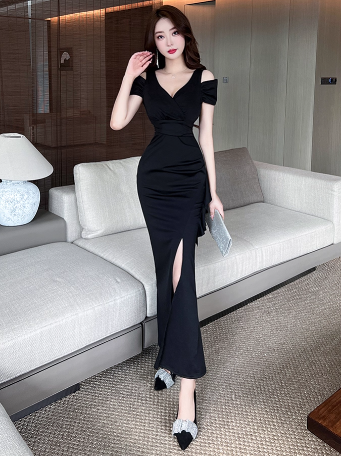 Novelty Black High-Slit Feast Outfit Maxi Dress Romantic Off-Shoulder Wrap Waist Long Dress AP1808