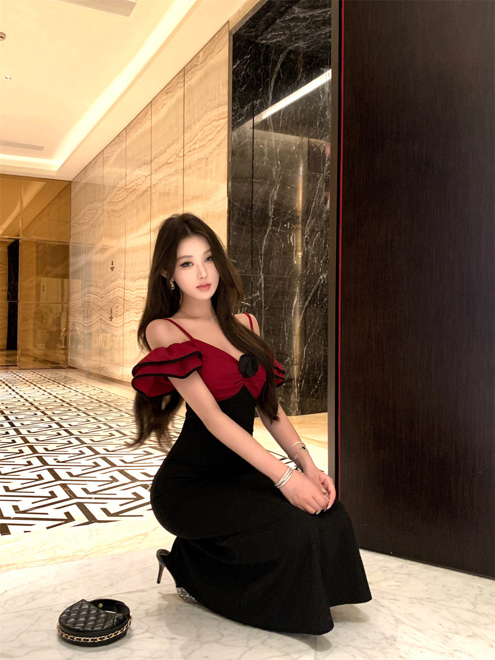 Charming Black & Red Off-Shoulder Mermaid Maxi Dress Casual Occasion Ruffles Trimmed Rose Detail Long Dress AP1809
